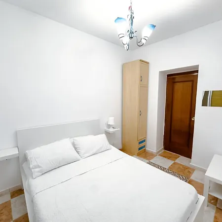 Guest house And Don Pepin La Merced *